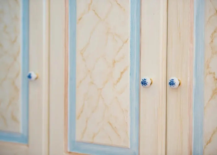 카사 친퀘 아파트 *